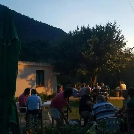 Οργανωμένο κάμπινγκ &camping Peshtan